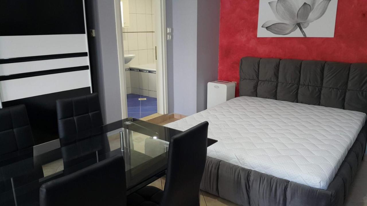 Hope House Apartment *